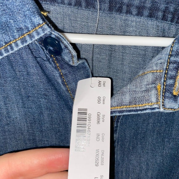 JCrew button down! - Picture 4 of 4